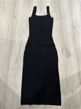 Babaton Black Ribbed Square-Neck dress